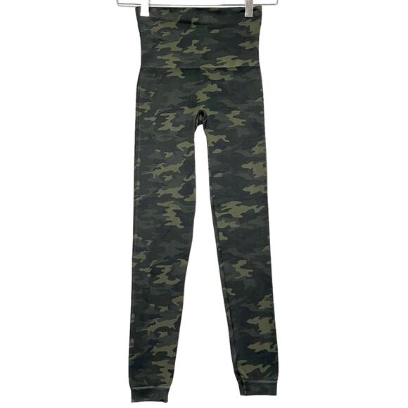 Spanx Look at Me Now Seamless Legging XS Green Camo High Waisted Shaping Pull On - Picture 9 of 9